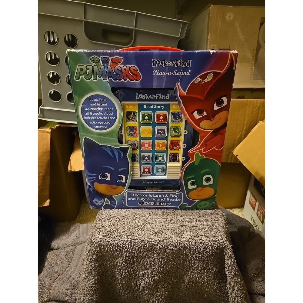 PJ‎ Masks Electronic Look & Find and Play-a-Sound Reader 8-Book Library set